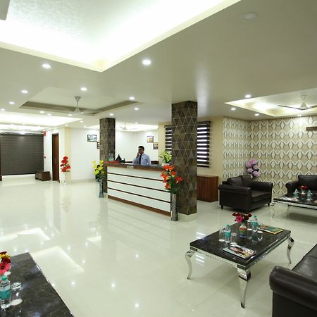Hotel H.C Grand Yeni Delhi Dış mekan fotoğraf