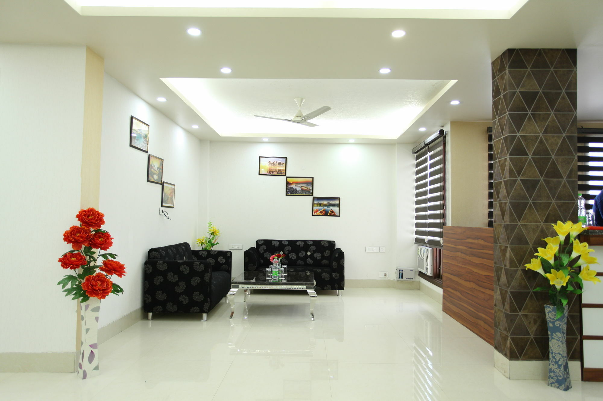 Hotel H.C Grand Yeni Delhi Dış mekan fotoğraf